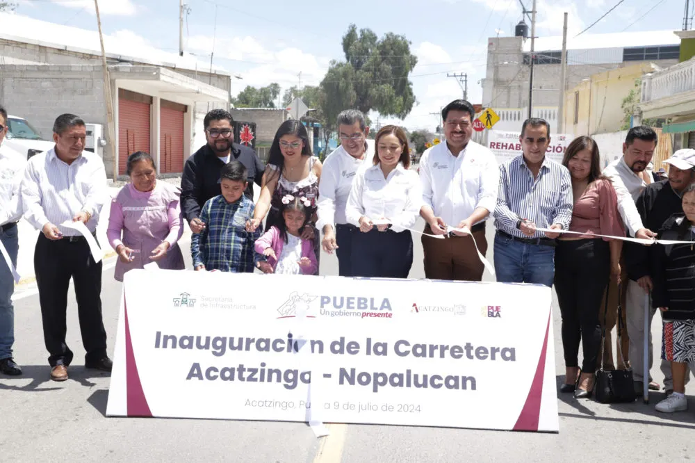 Sergio Salomón y Gaby Bonilla en Acatzingo