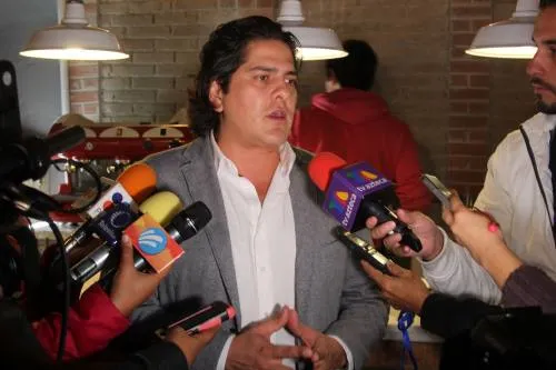Cierran más de 25 gasolineras en Puebla por venta de combustible robado y bajas ventas