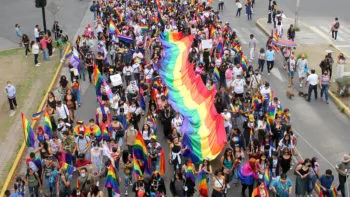 Autoriza Ayuntamiento de Puebla instalación de templete para la marcha LGBTTTQI+, pero no en el zócalo