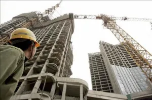 Disminuye 2.2 por ciento contrataciones en sector construcción