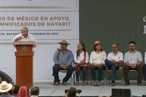 López Obrador anuncia acciones inmediatas para damnificados de Nayarit