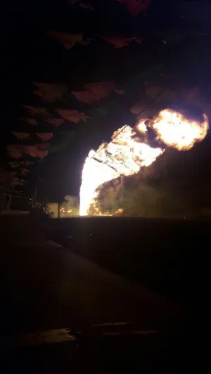 VIDEO: Se incendia ducto de Pemex en Acatzingo