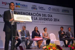 IPJ entrega recursos para proyectos de jóvenes innovadores