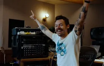 Harry Styles extiende su gira Together, Together para 2027