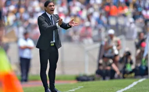 Palencia sigue con Lobos BUAP, pero ya se escucha de sustitutos