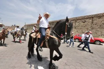 Estación turística ferroviaria y seguridad para Huejotzingo, asegura Armenta