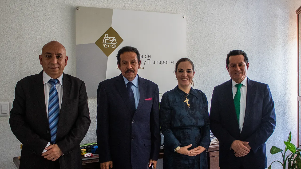 Mediante capacitaciones, impulsa SMT transición a modelo ‘Ruta-Empresa’