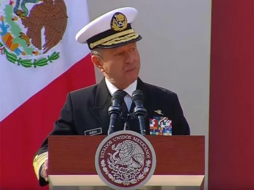 Armada refrenda lealtad absoluta ‘bajo cualquier circunstancia’ al Gobierno