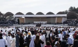 Recuerdan a normalistas previo a encuentro del Papa en Morelia