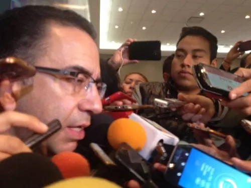 Oportunismo y corrientitos el que se quiera vincular al ex gobernador RMV con huachicolero: JLA