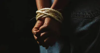Fiscalía de Puebla investiga caso de joven privado de la libertad en Acajete