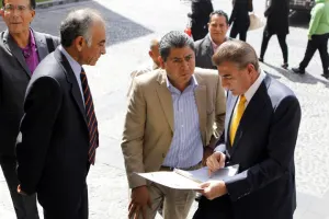 Congreso resolverá petición de habitantes de Totimehuacán: Gali