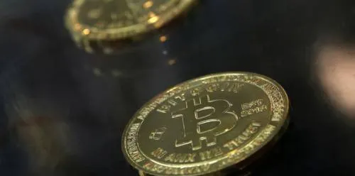 Alertan sobre falsas apps para intercambiar criptomonedas
