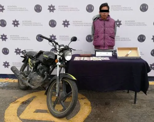 Detiene Policía Municipal de Puebla a persona por robo a transeúnte