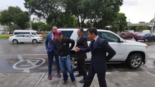 Colombiano se presenta en la FGE por acusación de violación