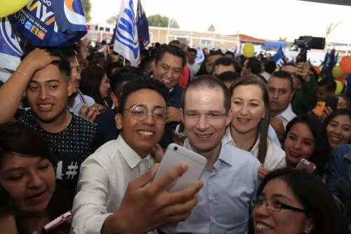 Se comprometió Anaya Cortés a apoyar a damnificados por el sismo del 19-S de Atlixco