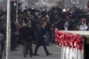 James Bond graba en calles de la ciudad de México