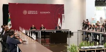 Apoyan Economía e IMPI a 83 proyectos de PyMEs con descuentos en registro de marca