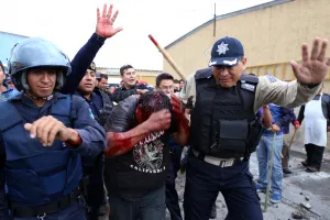 Se agudizan enfrentamientos entre comerciantes en Mercado Hidalgo?