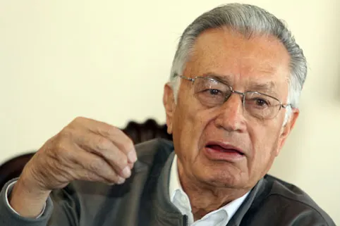 Manipulan encuestas a favor del PRI: Bartlett