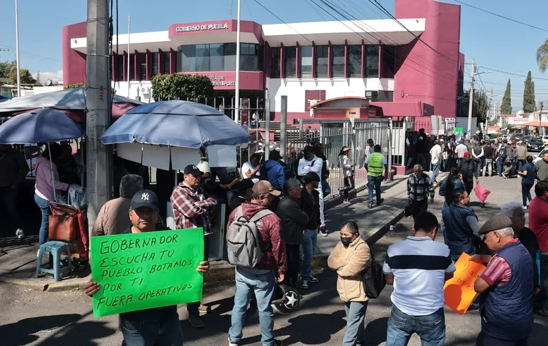 transportistas-manif-transporte-publico-revista-vehicular