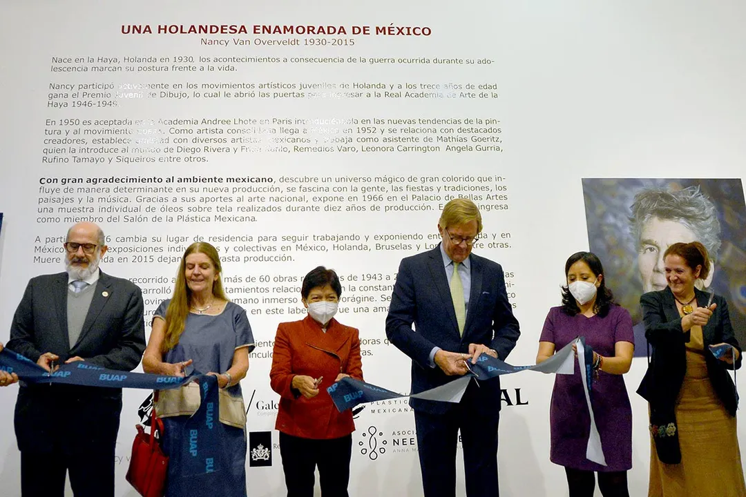 Buap Ccu Nancy Van Overveldt