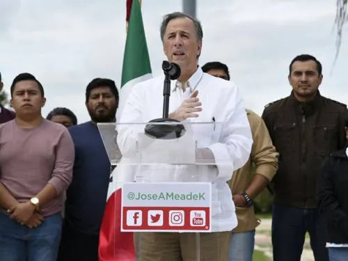 Meade anuncia iniciativa para dar cárcel máxima a corruptos