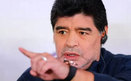 Maradona arremete contra la AFA: es un desastre y está llena de corruptos