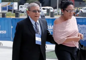 Niega Montero Ponce salida de Tribuna