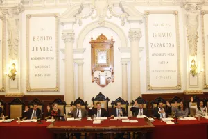 Aprueban nuevo Reglamento Interior de Cabildo y Comisiones