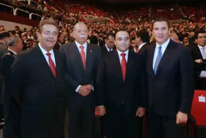 RMV asiste al quinto informe del gobernador de Querétaro