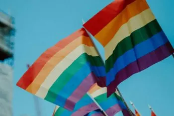 Día Internacional contra la Homofobia, Transfobia y Bifobia: origen y conmemoración 