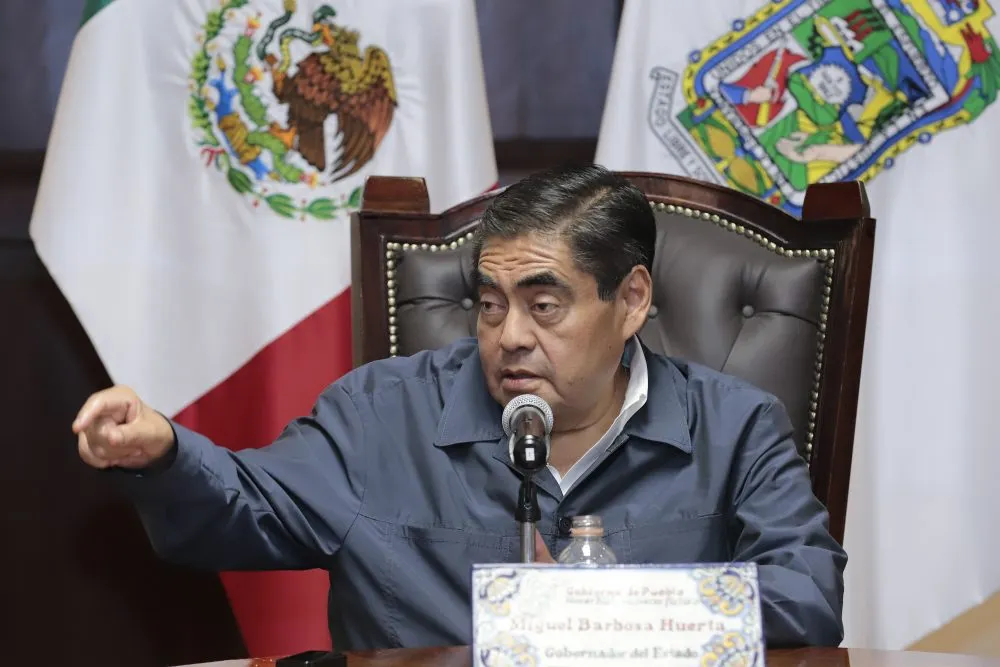 No afectaremos la vida social de Puebla ; gobierno estará  atento a evolución de nuevos casos por covid-19