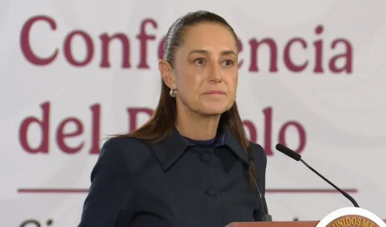 Sheinbaum llega a informe con aprobación plena