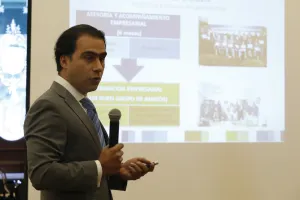 Dejan sus cargos funcionarios del Ayuntamiento