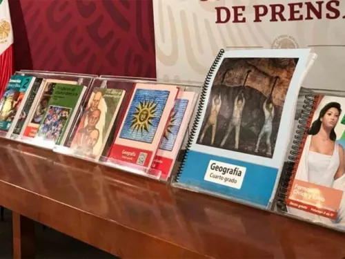 Digitalizarán libros de texto gratuito de SEP para nivel básico