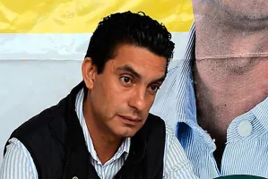 Anuncian perredistas foro para conciliar diferencias