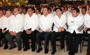 Asiste RMV a primer informe de Arturo Núñez en Tabasco