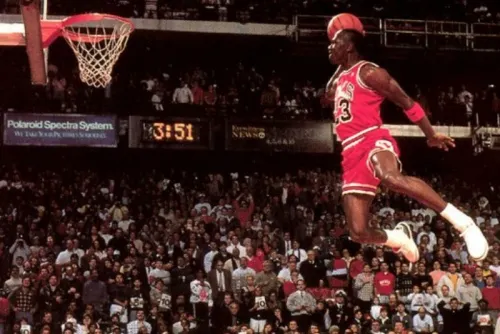 Michael Jordan conserva el contrato de calzado más redituable de la NBA