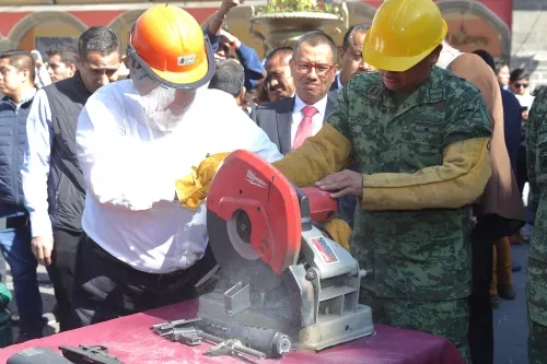 Gobernador encabeza destrucción de armas y municiones