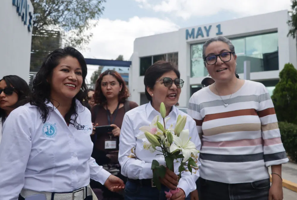 Lilia Cedillo propone mejoras laborales para docentes en su campaña por la Rectoría de la BUAP