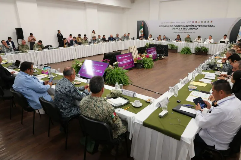 Puebla refuerza coordinación con estados vecinos contra el robo a transporte de carga