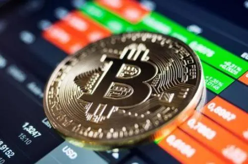 Bitcoin supera a Nasdaq como la transacción más codiciada: encuesta