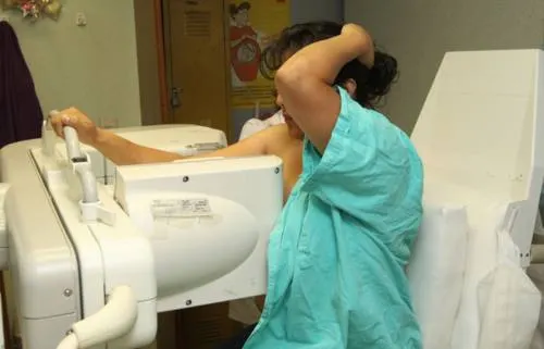 Lanza campaña el IMSS para detectar oportunamente el cáncer de mama