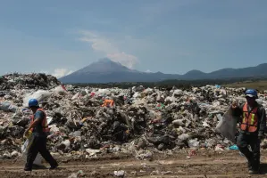 Hasta denuncia formal Semarnat intervendrá en relleno de Huejotzingo