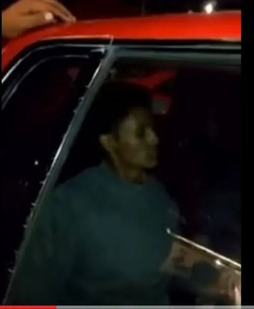Video: Delincuente burla a policías y se escapa