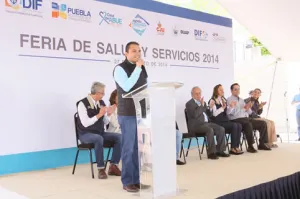 Inaugura SEDIF Feria de Salud y Servicios para Adultos Mayores