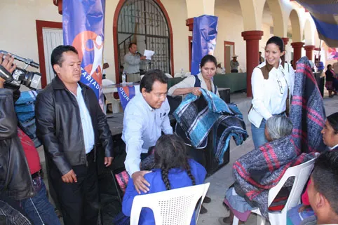 Nuestro compromiso es con todos los poblanos del estado: Denisse Ortiz
