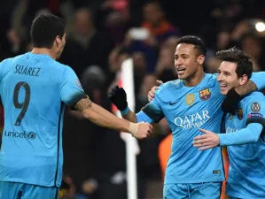 Maradona rebelde; armaría equipo para ganarle a Messi
