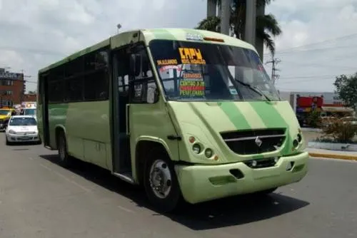 Acusan cobro de piso a choferes del transporte en La Margarita